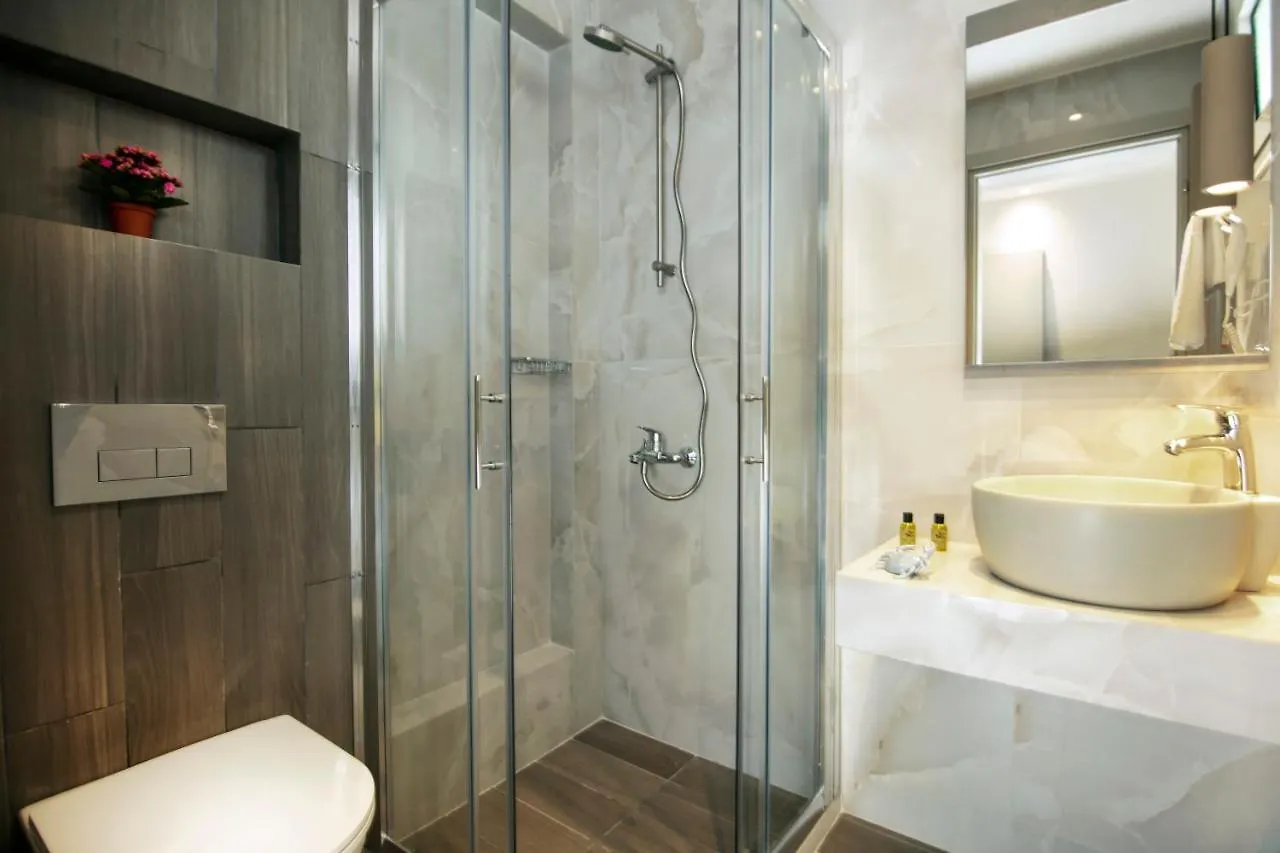 Akti Liakada Hotel Gerakini 2*,